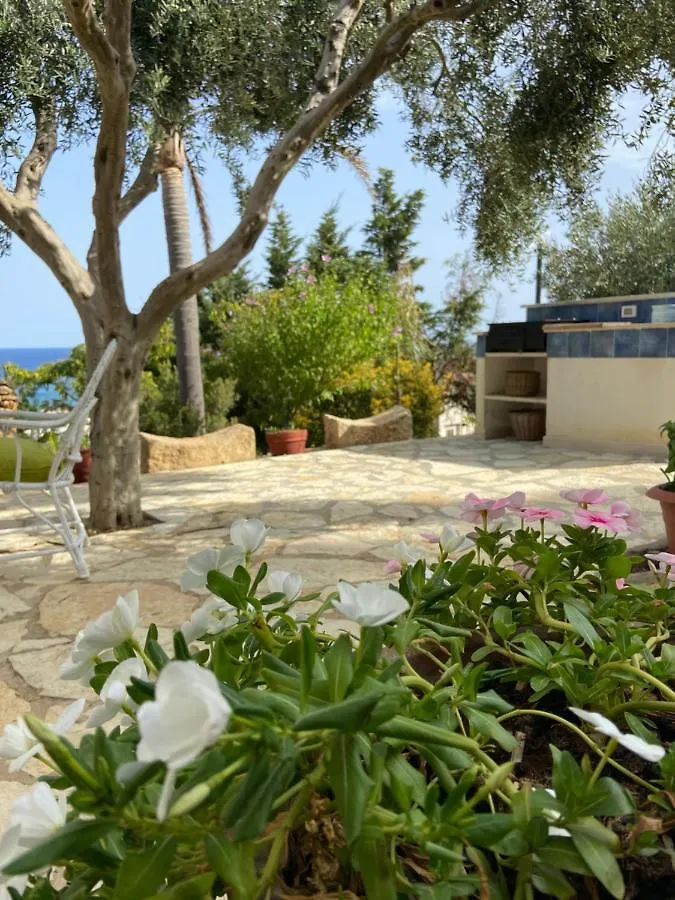 Villa Eloisa Alcamo Marina 0*,