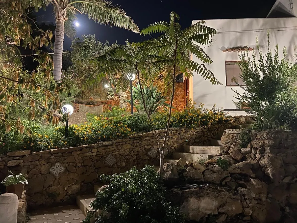 Villa Eloisa 阿尔卡莫马里纳