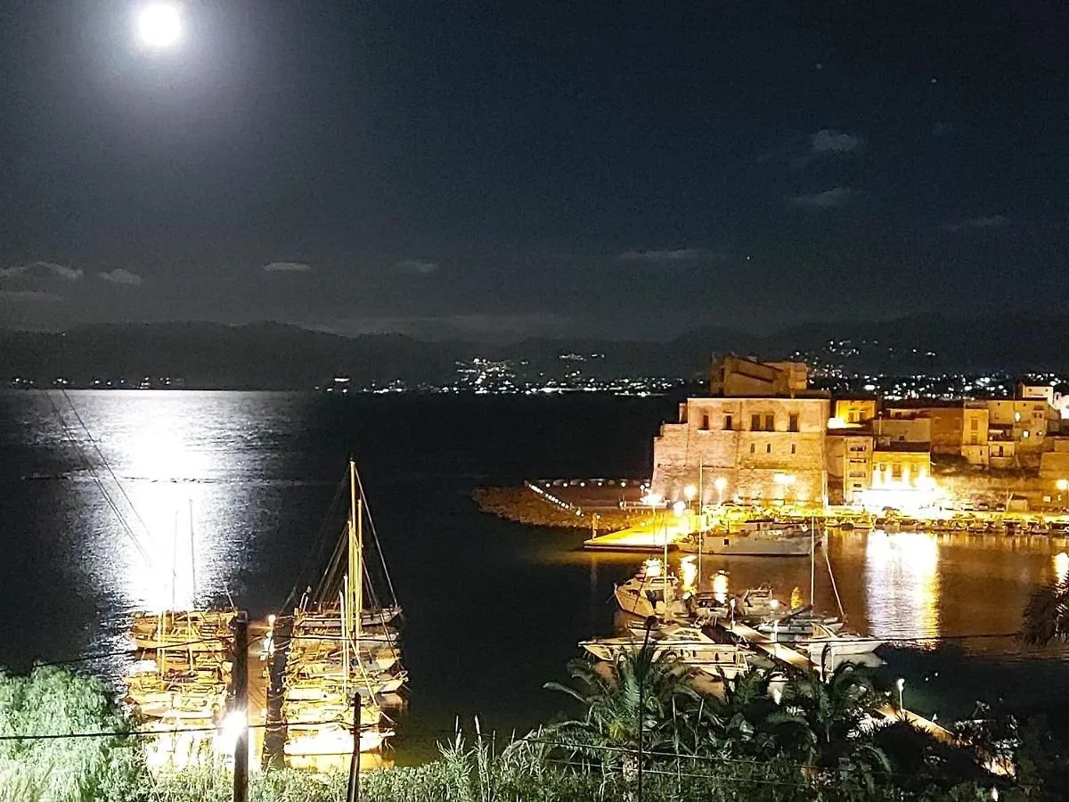 Villa Eloisa 阿尔卡莫马里纳 度假居