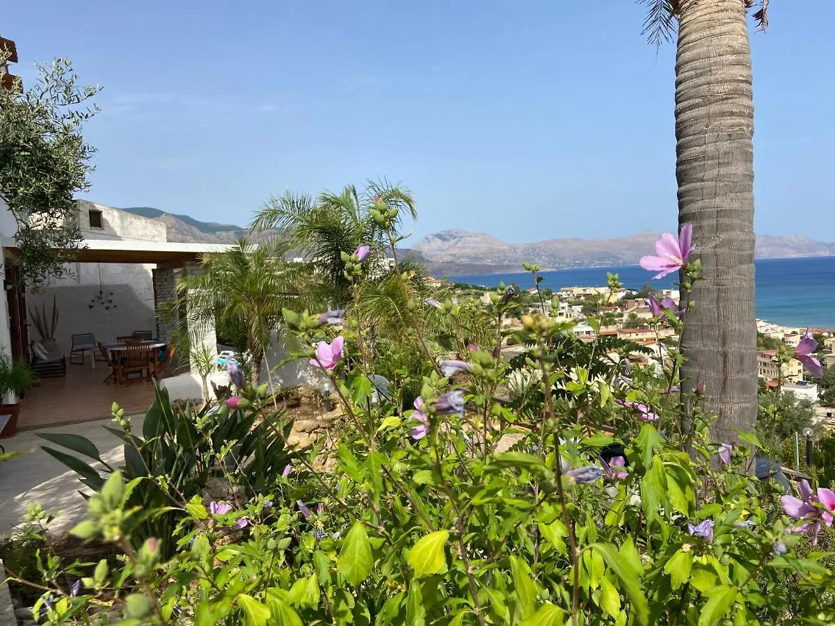 Villa Eloisa Alcamo Marina Italien